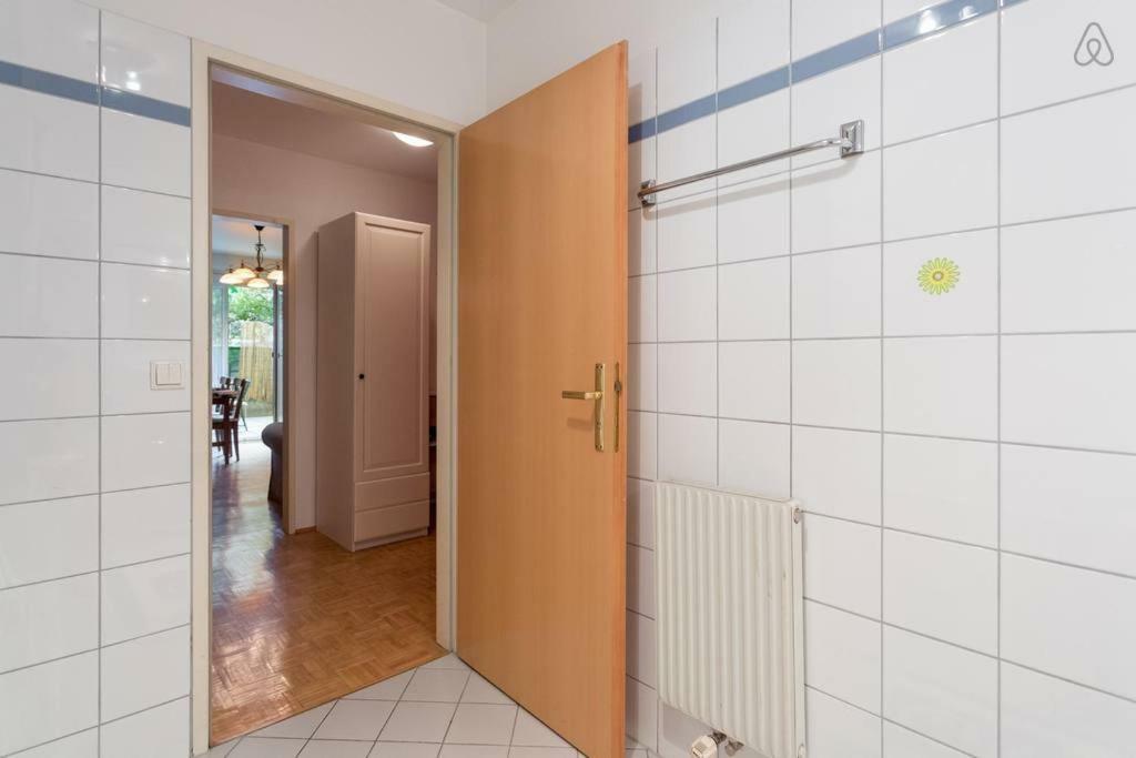 Relaxing Terrace Apartment In Lively Area Wenen Buitenkant foto