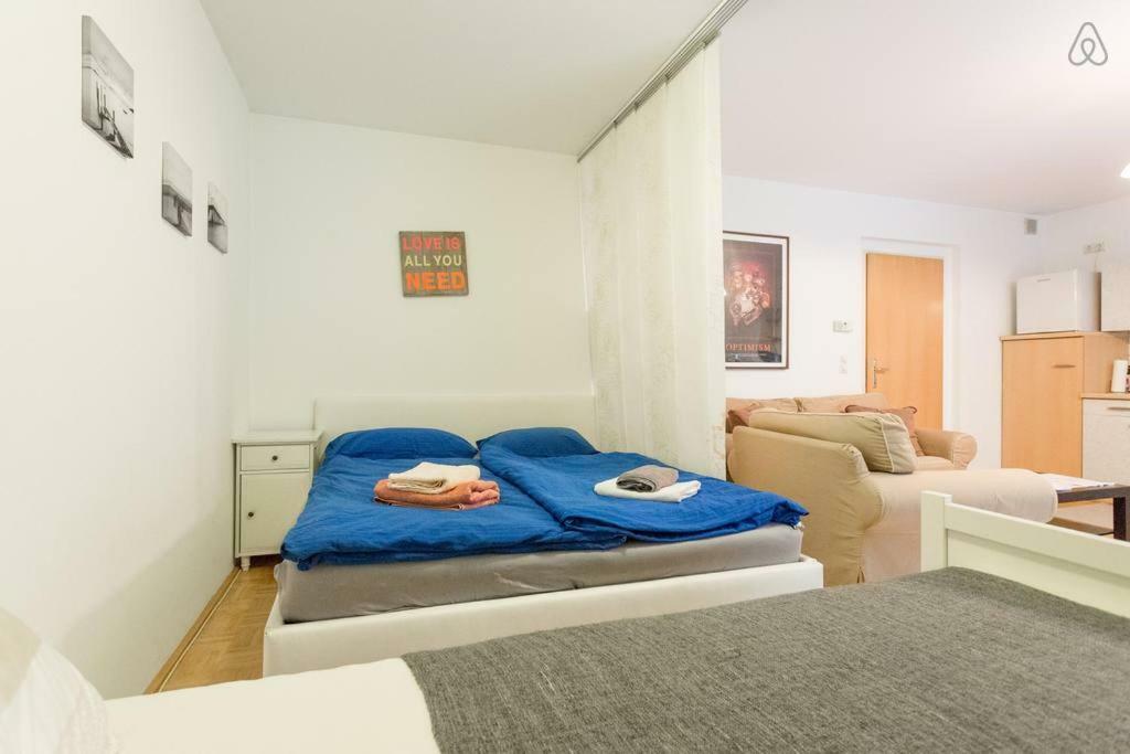 Relaxing Terrace Apartment In Lively Area Wenen Buitenkant foto